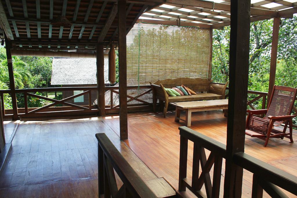 Easy Surf Dacha Hotel Canggu Buitenkant foto