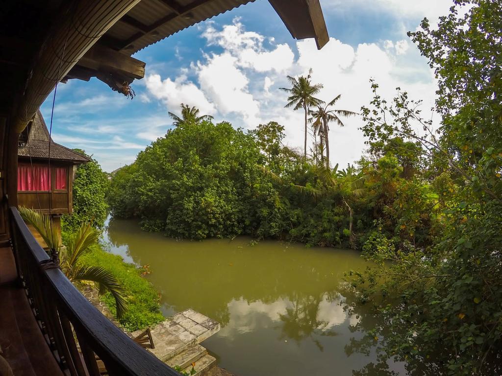 Easy Surf Dacha Hotel Canggu Buitenkant foto