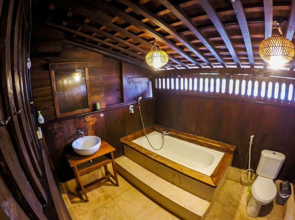 Easy Surf Dacha Hotel Canggu Buitenkant foto