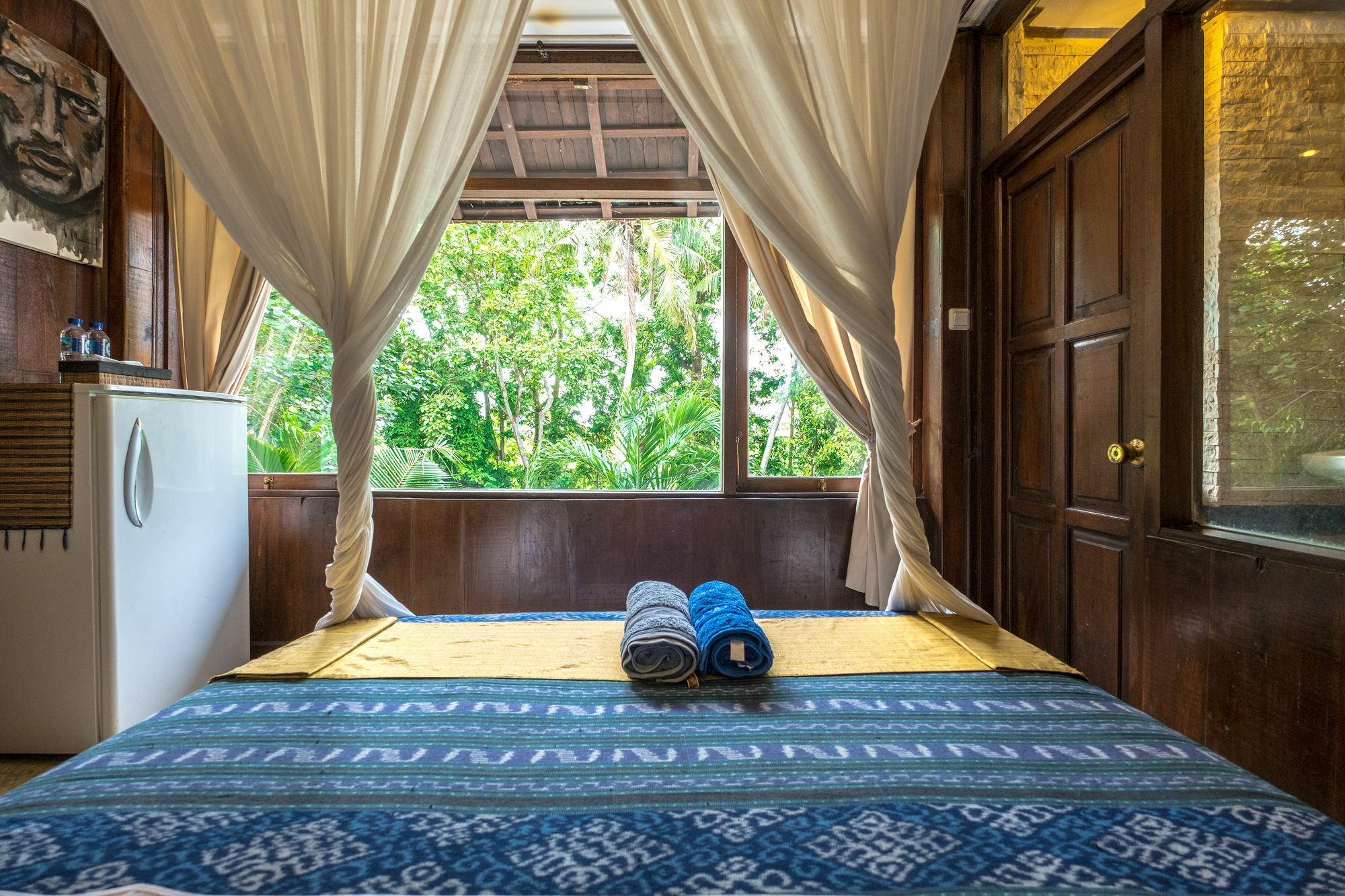 Easy Surf Dacha Hotel Canggu Buitenkant foto