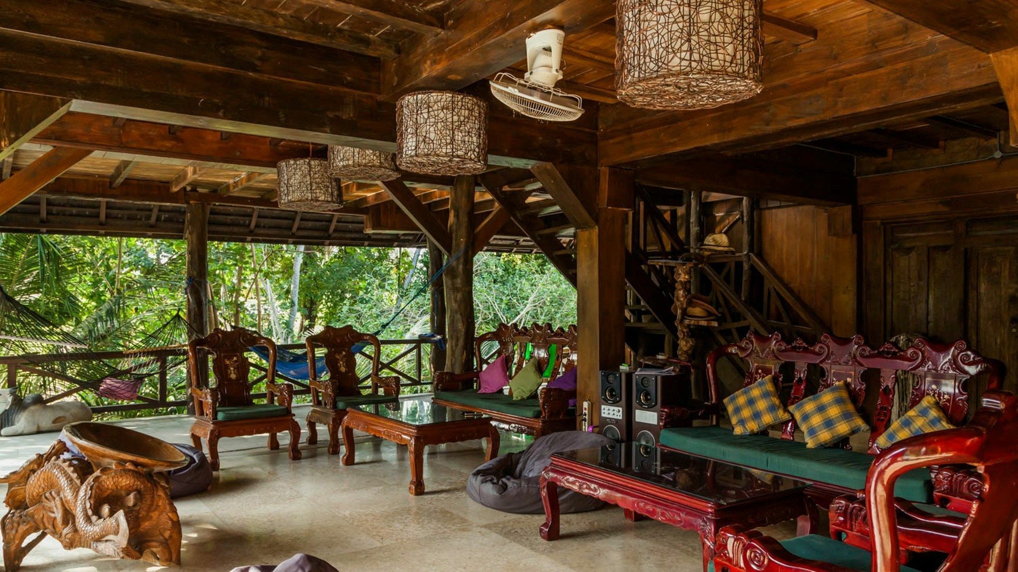 Easy Surf Dacha Hotel Canggu Buitenkant foto