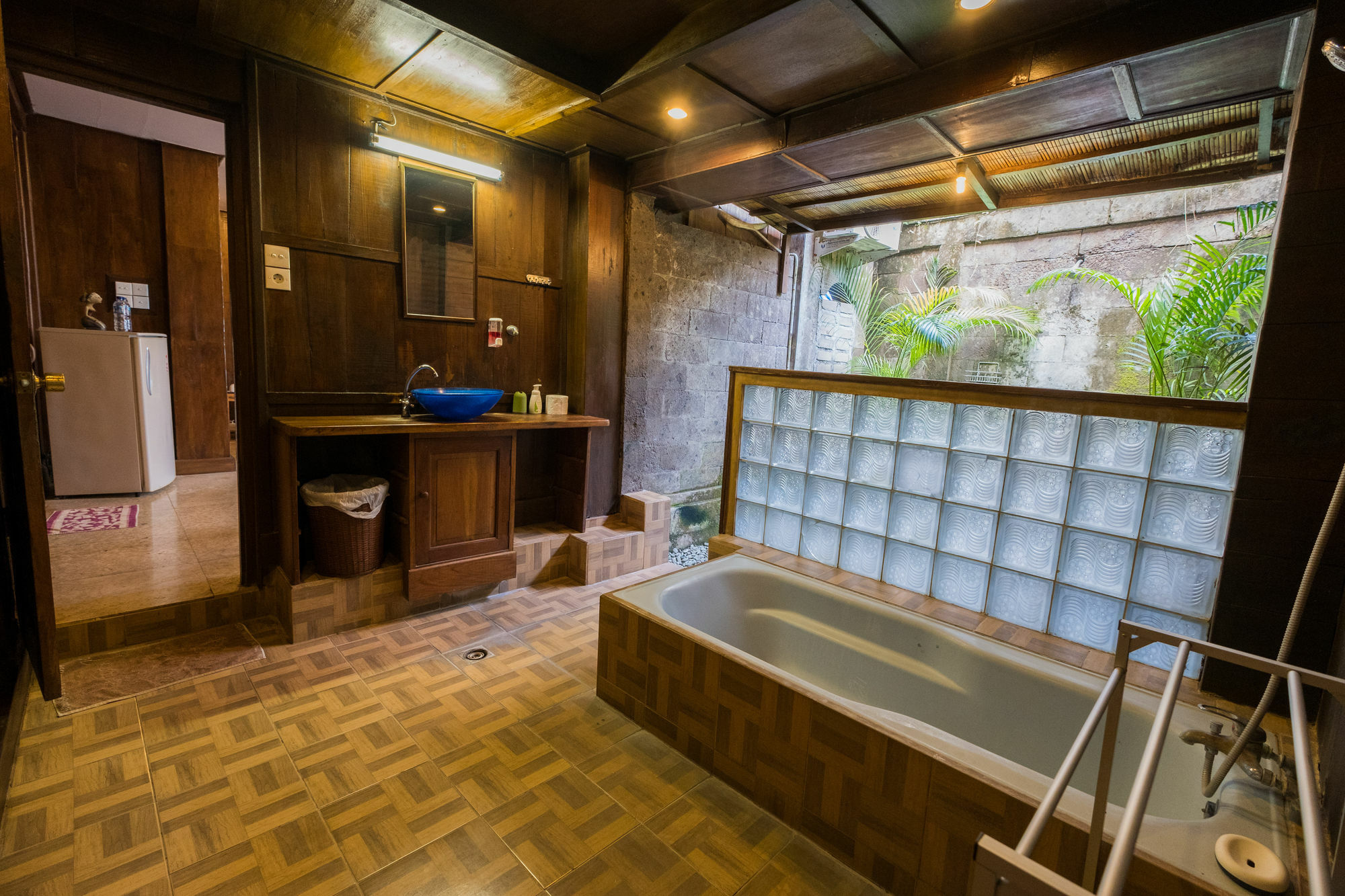 Easy Surf Dacha Hotel Canggu Buitenkant foto
